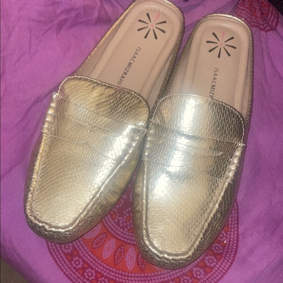 Isaac Mizrahi Women's Gold Loafers - Picture 1 of 7